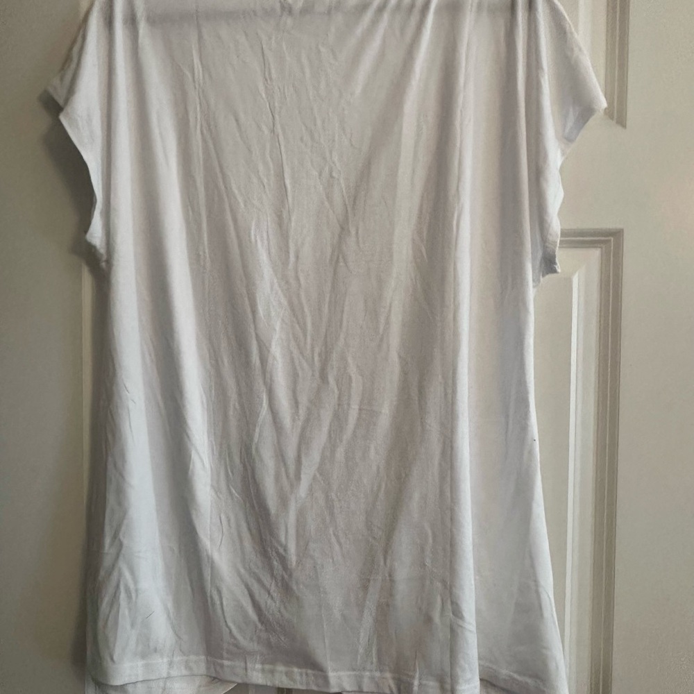 Elegant White Short Sleeve Women's Top - Picture 2 of 3